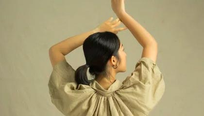 【爆料】黑料突发：神秘人在傍晚时刻被曝曾参与万里长征小说，争议四起席卷全网